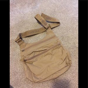 Picard cross body travel bag